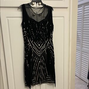 Perfect for New Years Eve! Babeyond vintage Elegant Black and Gold Women's Dress